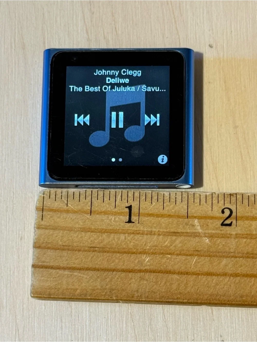 iPod Nano 6thGen 8GB Blue Model:A1366 Tested Good Batt w/Char-722Songs Read Blw!